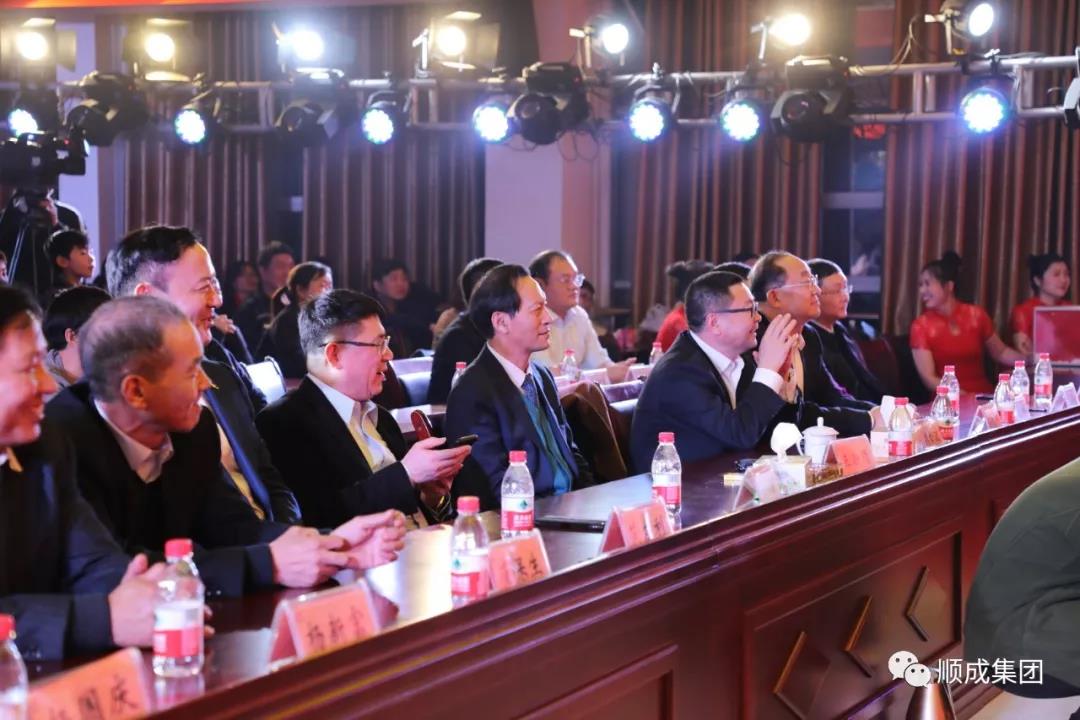 J9集团集团2020年春节文艺晚会